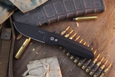 Pro-Tech Vero 2 3.5" Button Lock Auto Folder / Black Herringbone Aluminum / Black DLC MagnaMax