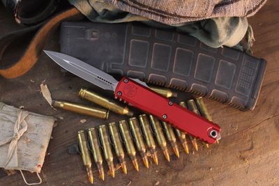 Microtech Ultratech Gen IV D/E 3.55" OTF Auto / Red Aluminum / Apocalyptic M390MK