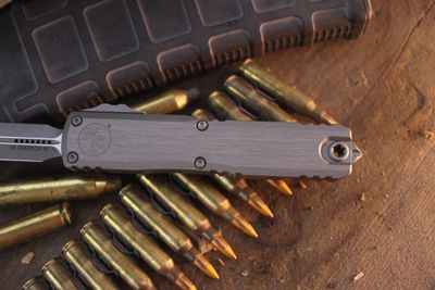 Microtech Ultratech Gen IV D/E 3.55" OTF Auto / Natural Aluminum / Apocalyptic M390MK