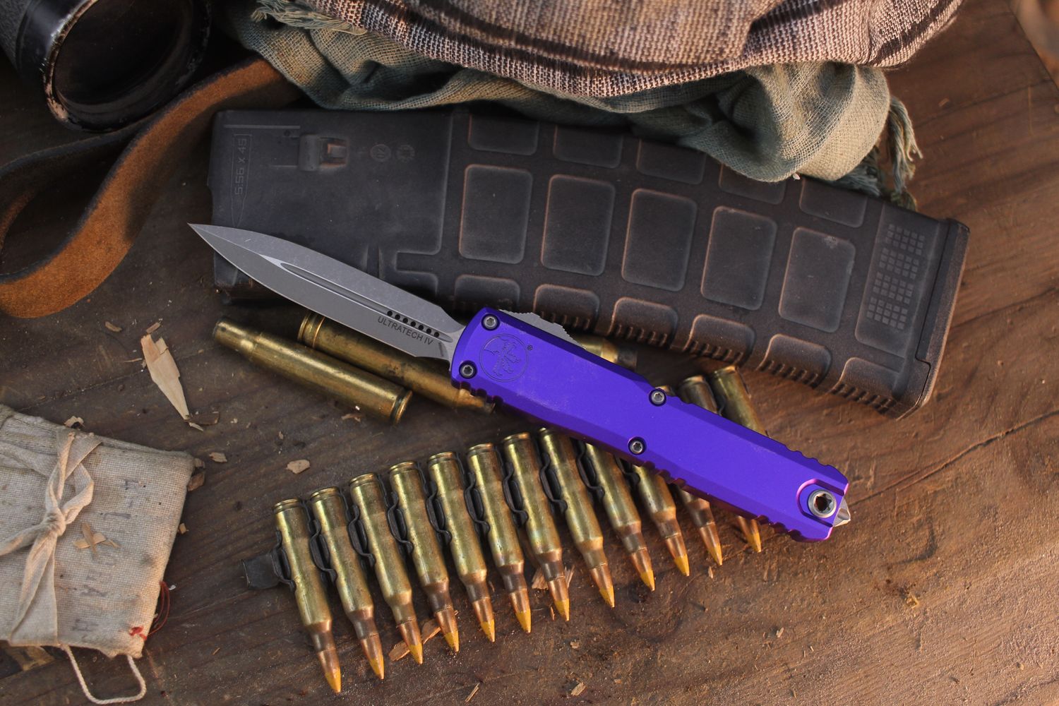 Microtech Ultratech Gen IV D/E 3.55" OTF Auto / Purple Aluminum / Apocalyptic M390MK