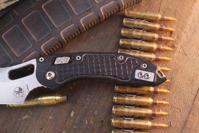 Microtech Stitch 3.625" RAM-LOK Folder / Black Fragged G-10 / Stonewashed M390MK ( Pre Owned )