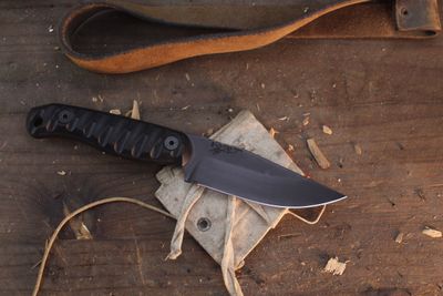 Half Face Blade Featherlight 3.35” Fixed Blade / Black G-10 / Black Cerakote MagnaCut ( Pre Owned )
