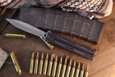Kershaw Lucha 4.6" Balisong Butterfly / Carbon Fiber & Blue Anodized Titanium / Acidwashed 20CV ( Pre Owned )