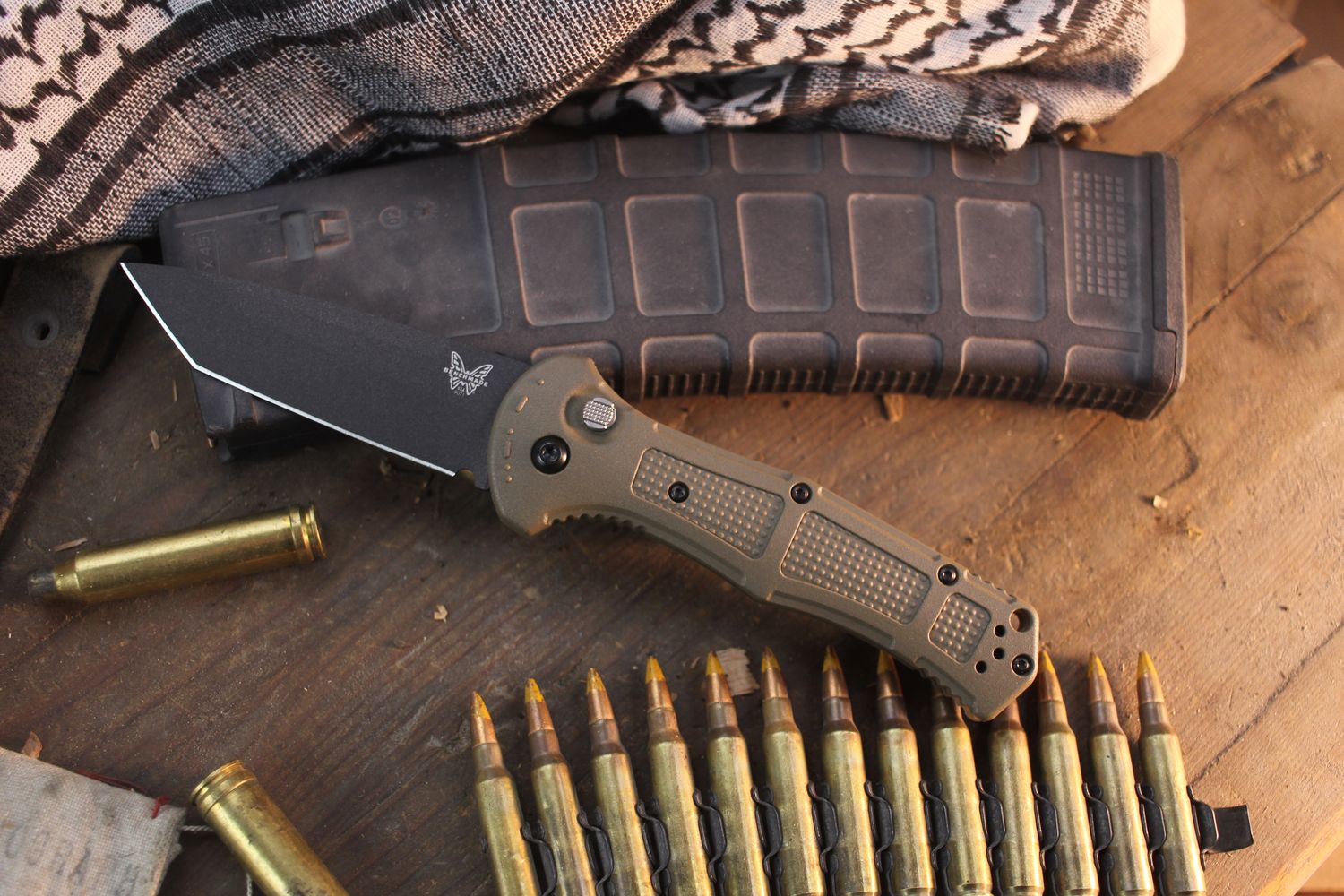 Benchmade Claymore 3.6" Button Lock Auto Folder / Ranger Green Grivory / Cobalt Cerakote 154CM