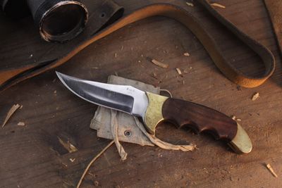 RIGID Knives Vintage R4 Ripper 4.125" Fixed Blade / Indexed Rosewood & Brass / Satin 440C ( Pre Owned )