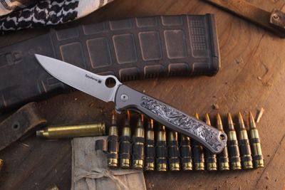 Spyderco & LionSTEEL Slym 3.42" Framelock Flipper / Integral Titanium & Polar Dark Matter Inlays / Satin M390