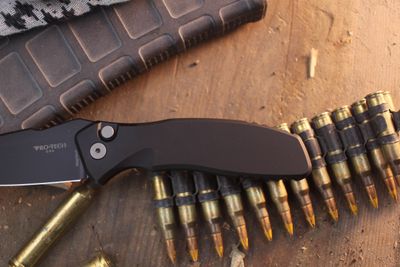 Pro-Tech Spartan Blade Pallas 3.5" Button Lock Auto Folder / Black Aluminum / Black DLC MagnaCut