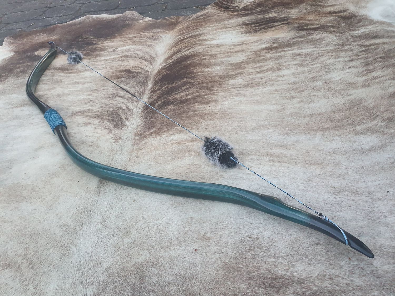 Saphire Horse Bow-