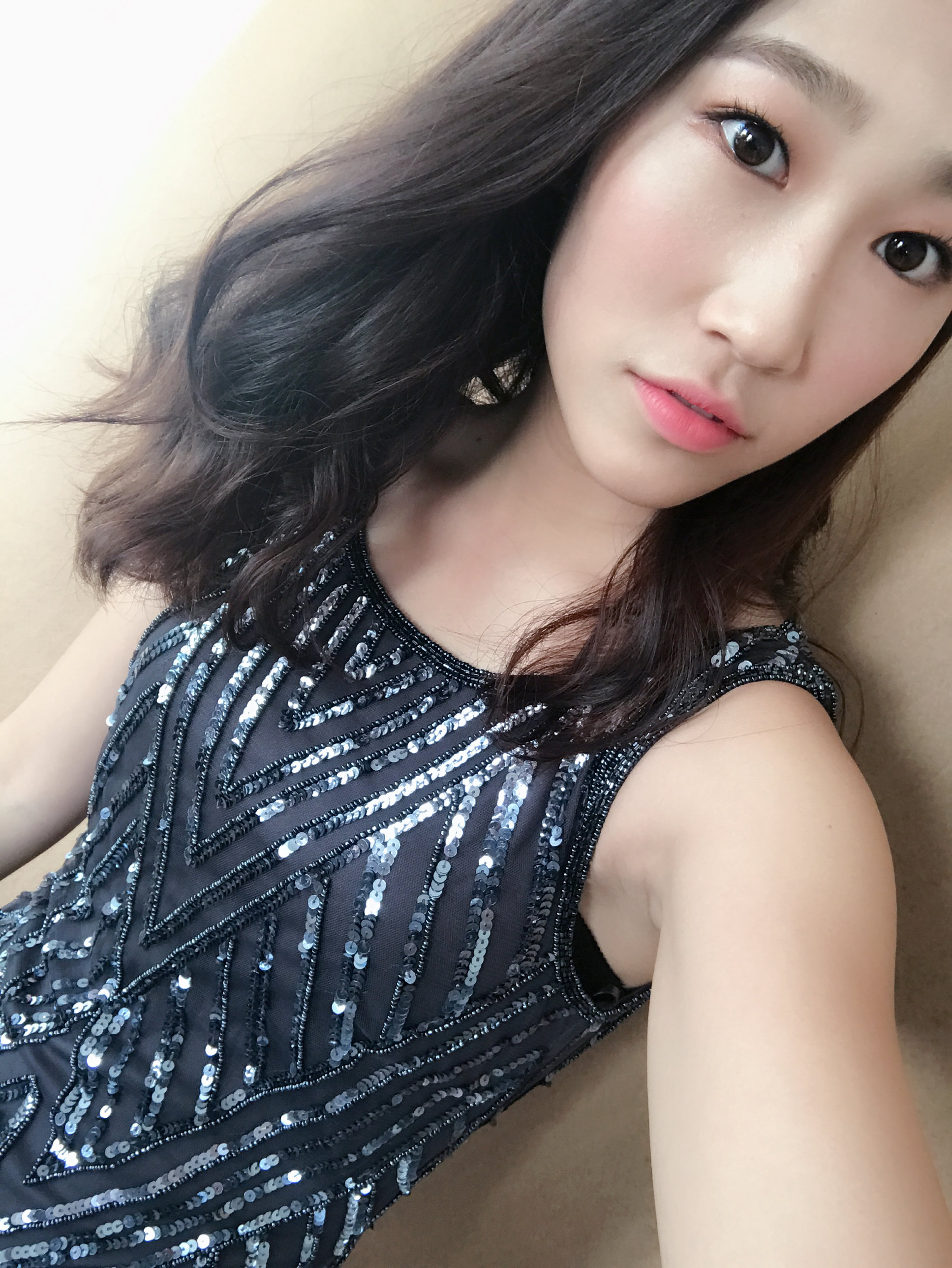 第一节 护肤要点 底妆顺序，不同肤质的隔离选择v 如何画出自然眉型 挑选口红原则与画法