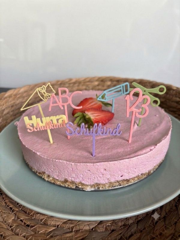 Cake/Muffin Topper Set zur Einschulung 7-teilig - Farben frei wählbar