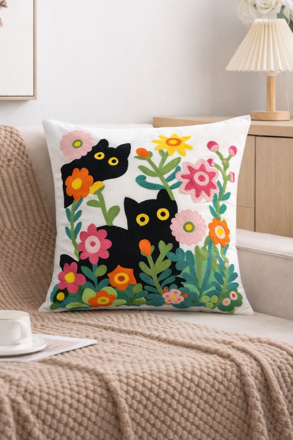 FUNDAS BORDADAS 45 X 45 CM #63