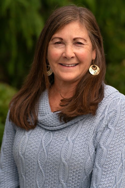 Laura Stratuss