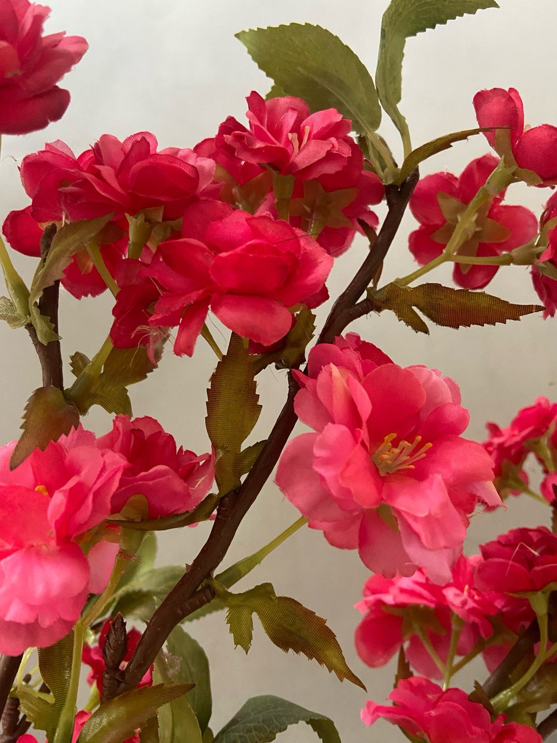 Bloesemtak fuchsia 98 cm