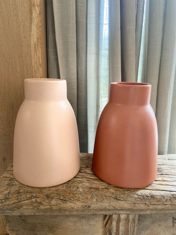 Vaas terracotta donker