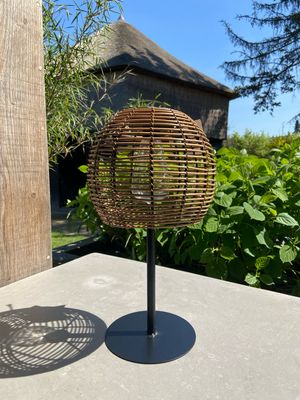 Solar lantaarn op voet naturel