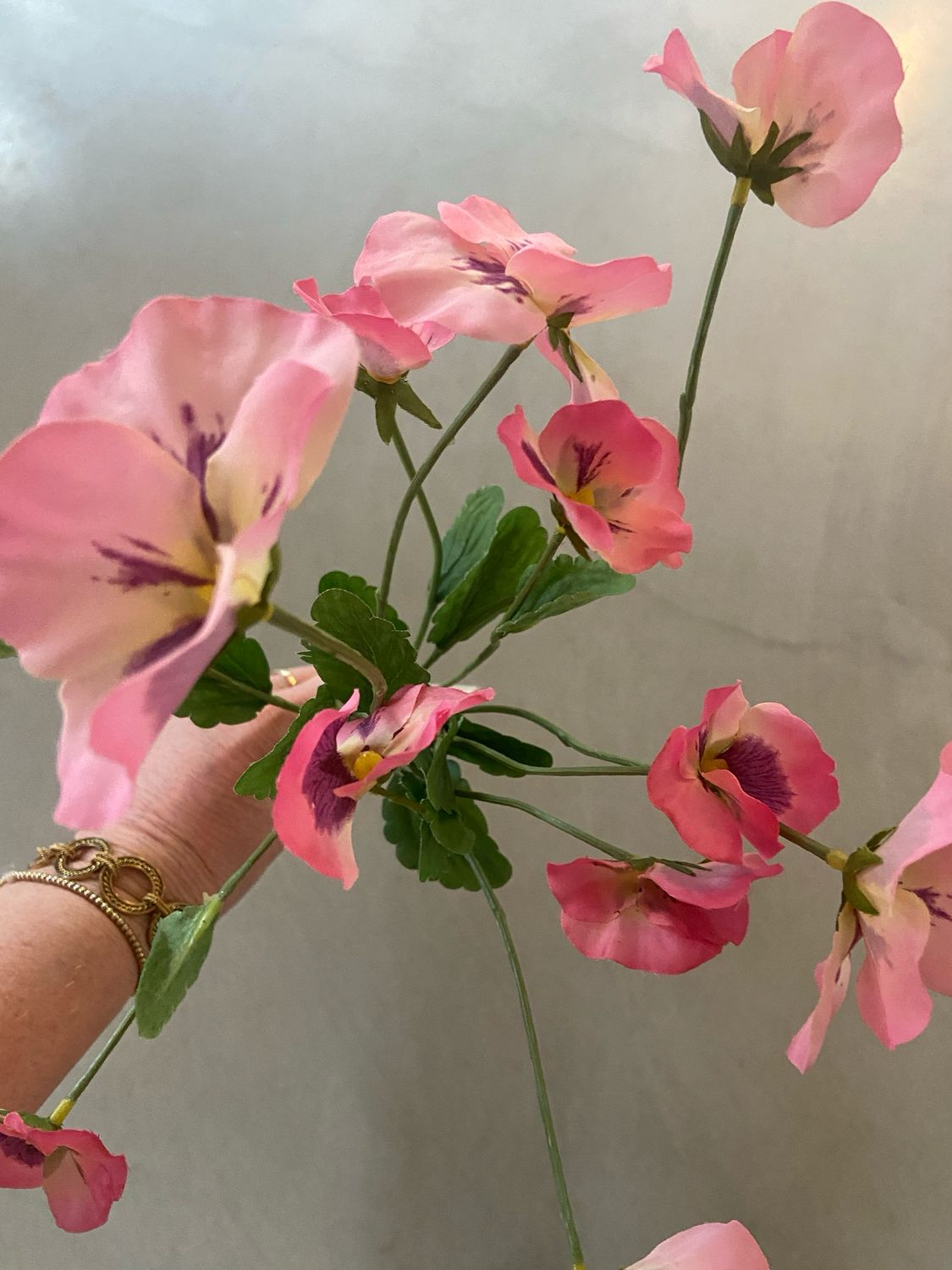 Viooltjes spray roze / paars 67 cm