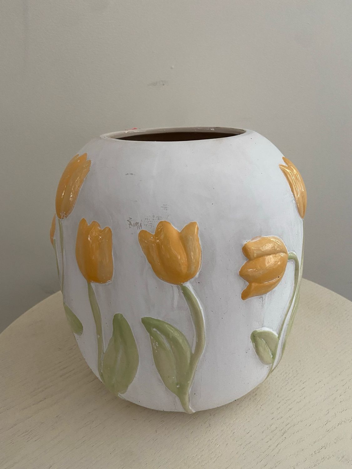 Tulpenvaas mache geel