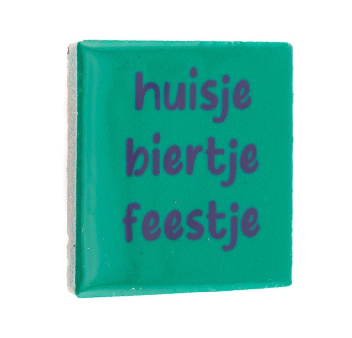 Tegel - huisje biertje feestje