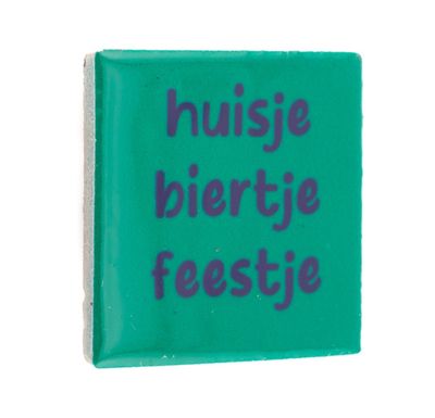 Tegel - huisje biertje feestje