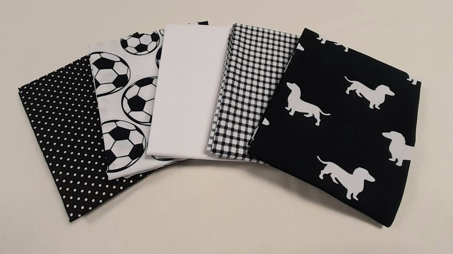 Black And White Fat Quarter Bundle