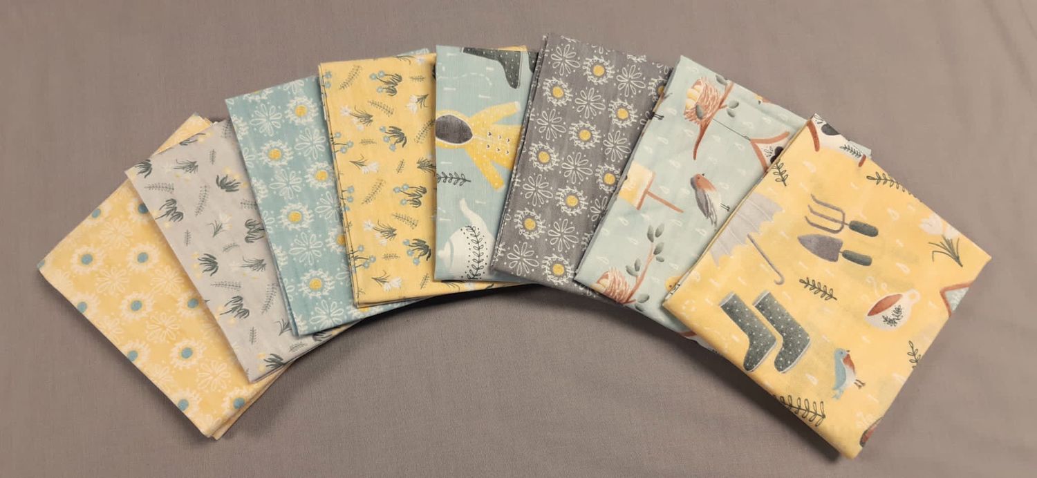 Smitten With Spring Fat Quarter Bundle