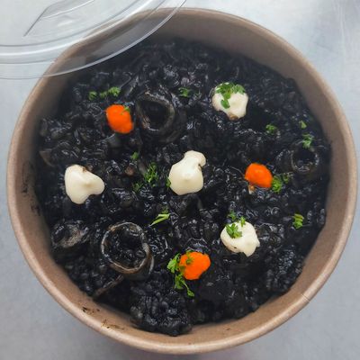 ARROZ NEGRO con Chipirones