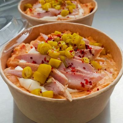 Ensaladilla de Pimientos del Piquillo, con Ventresca de Atún y Piparras