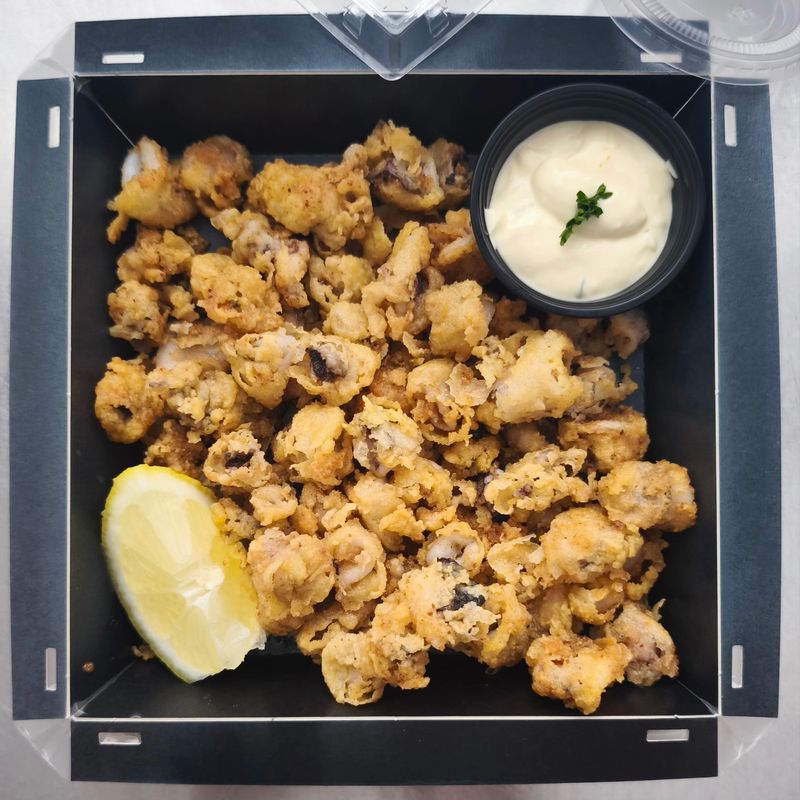 Calamares a la Andaluza con Alioli / Ración