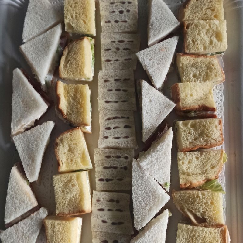 30 Mini Sandwiches Surtidos / Bandeja 30 Mini Sandwiches Surtidos / Bandeja