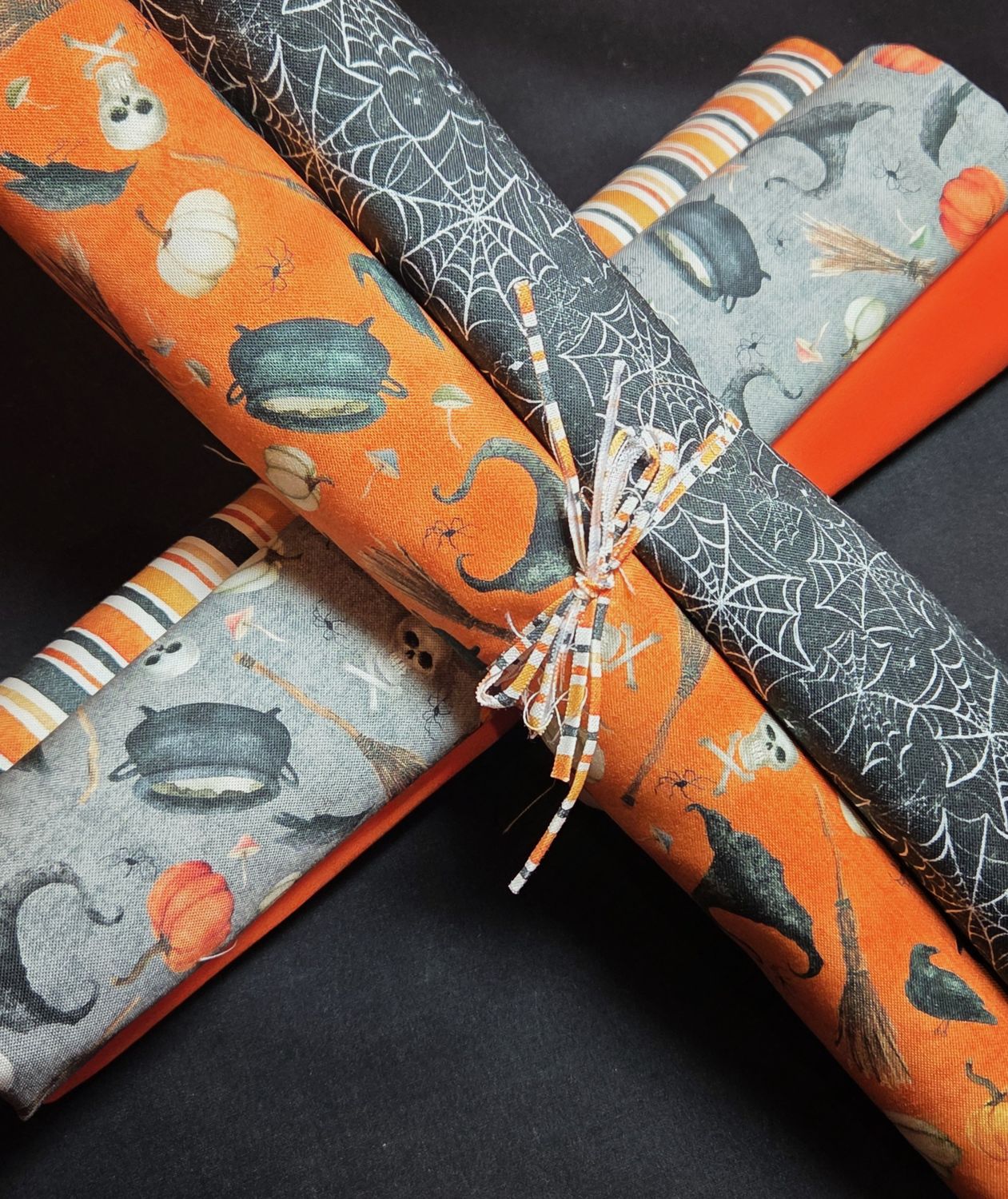 Mixed Bag 3yd Coordinates, Material: Hocus Pocus