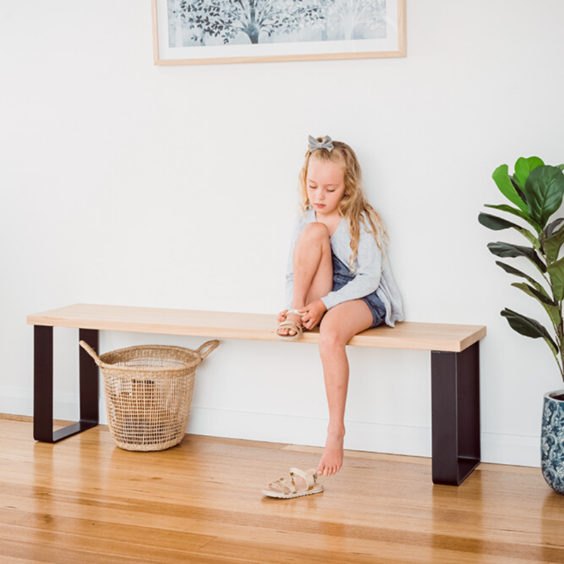 Estelle Bench Seat / Tasmanian Oak – Black Base