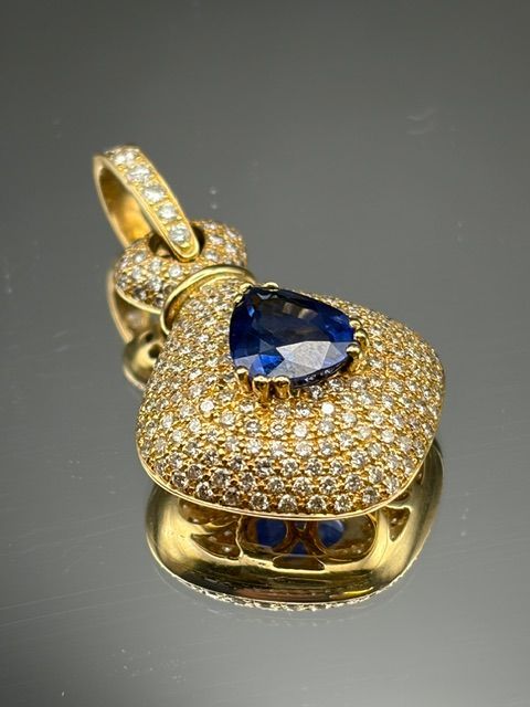 Pendentif
