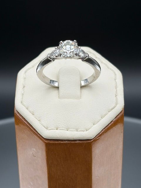 Bague solitaire
