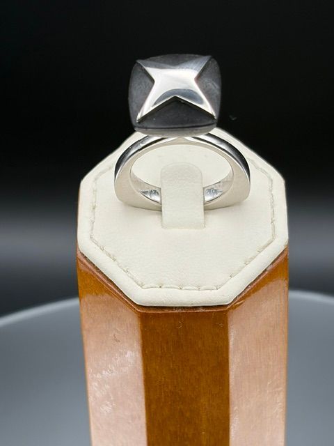 Bague Mauboussin collection