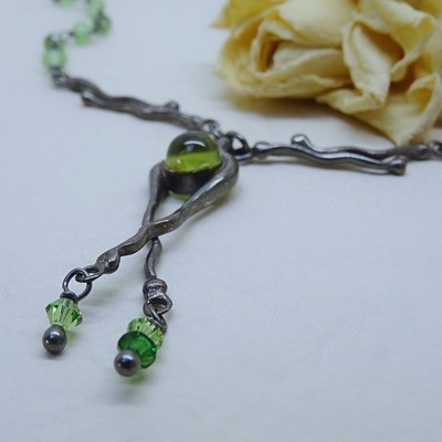 Silver pendant - Peridot stone Silver pendant - Peridot stone
