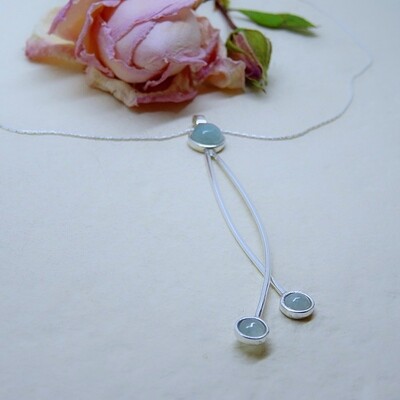 Shiny silver pendant - Aquamarine stones Shiny silver pendant - Aquamarine stones