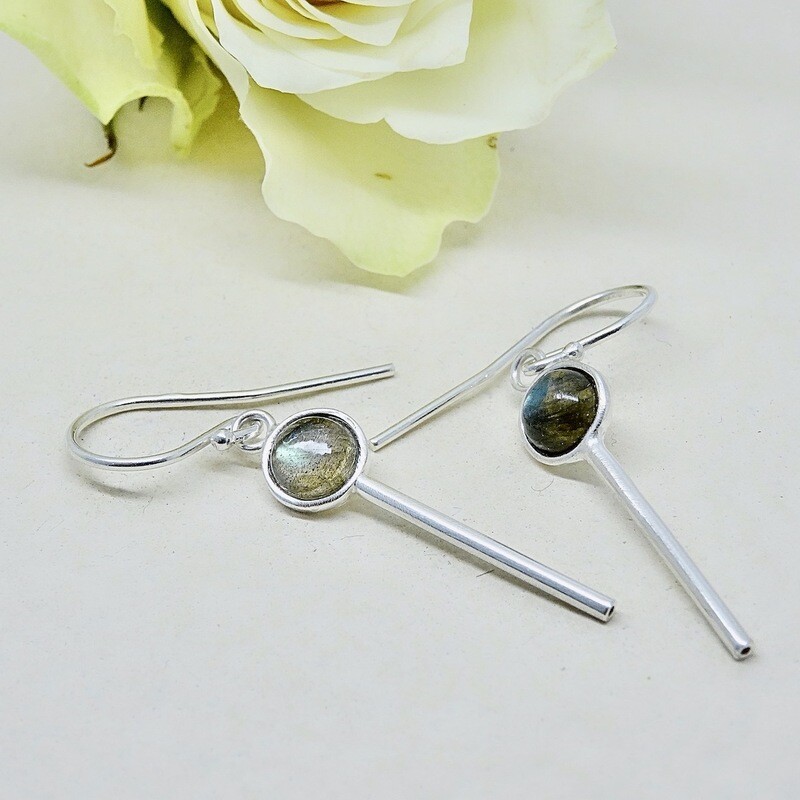 Silver earrings - Labradorite stones