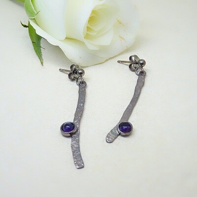 Silver earrings - Amethyst stones Silver earrings - Amethyst stones