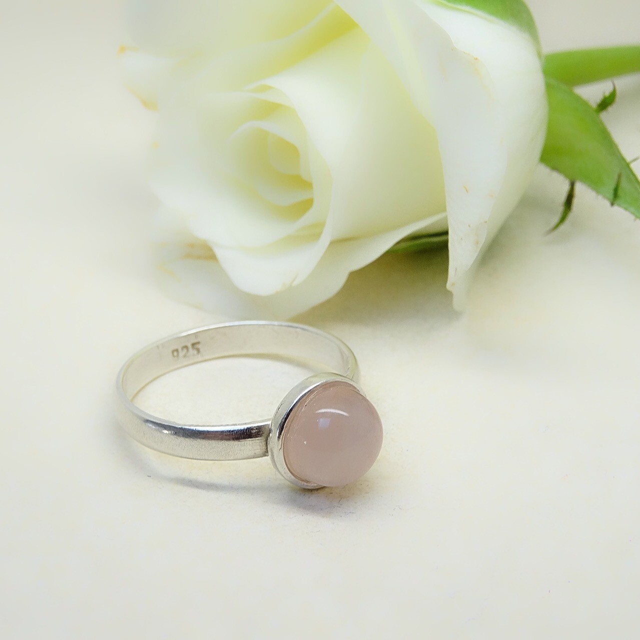 Silver stack of rings - Pink Quarts stones