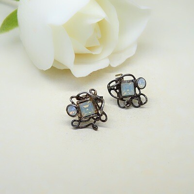 Silver earrings - Swarovski stones Silver earrings - Swarovski stones