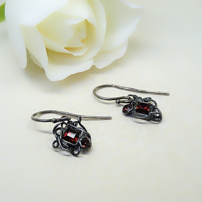 Silver earrings - Swarovski stones Silver earrings - Swarovski stones