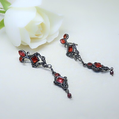 Silver earrings - Swarovski stones Silver earrings - Swarovski stones