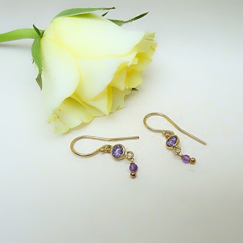 Silver gold-plated earrings - Amethyst zirconia stones Silver gold-plated earrings - Amethyst zirconia stones