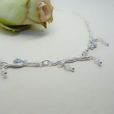 Silver necklace - Crystal stones - Pearls Silver necklace - Crystal stones - Pearls