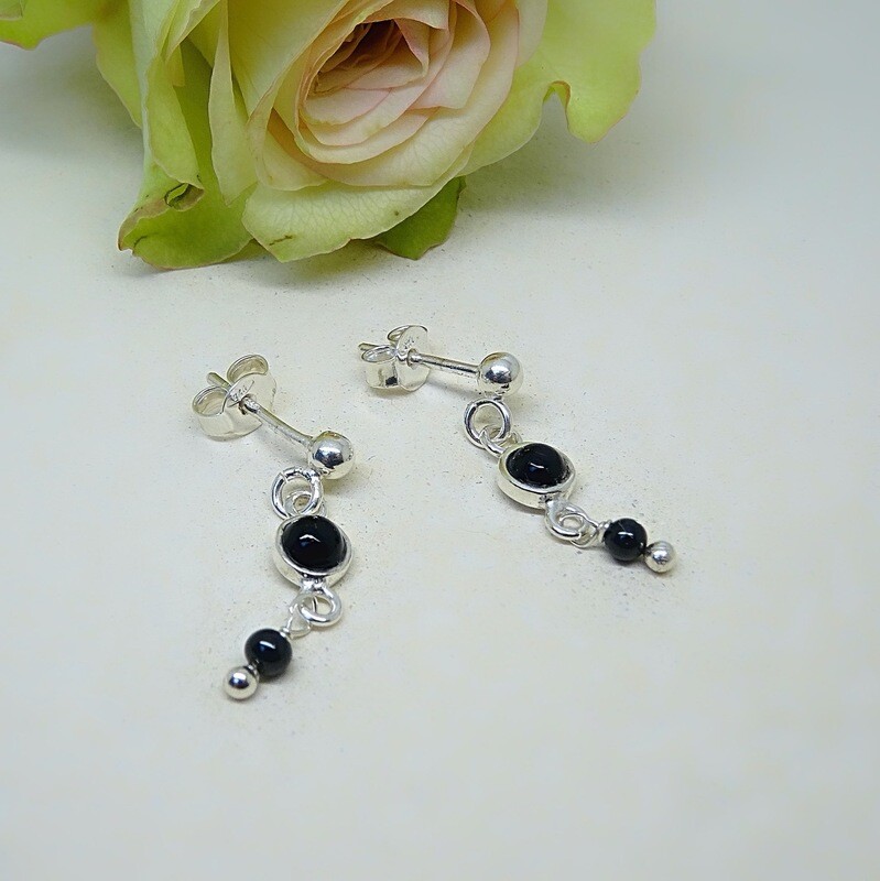 Silver earrings - Black Onyx stones Silver earrings - Black Onyx stones