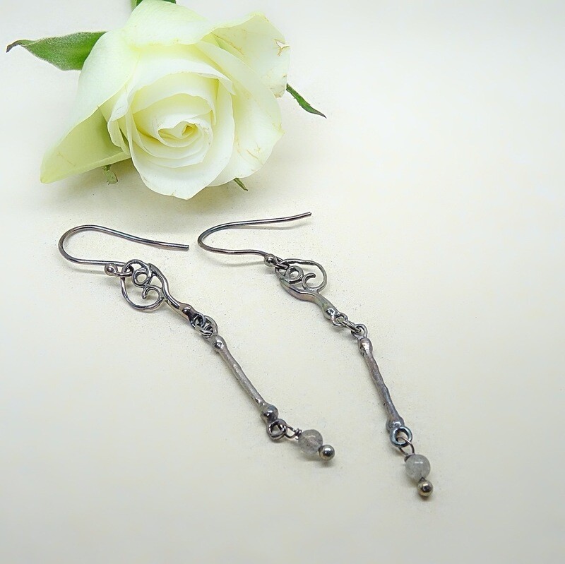 Silver Earrings - Labradorite pearls Silver Earrings - Labradorite pearls