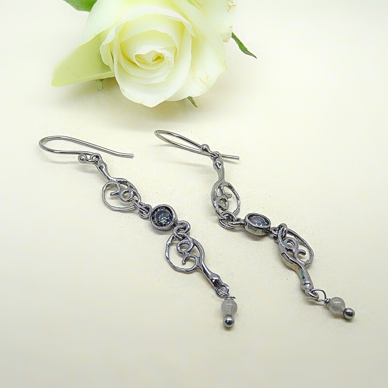 Silver Earrings - Cubic Zirconia stones Silver Earrings - Cubic Zirconia stones