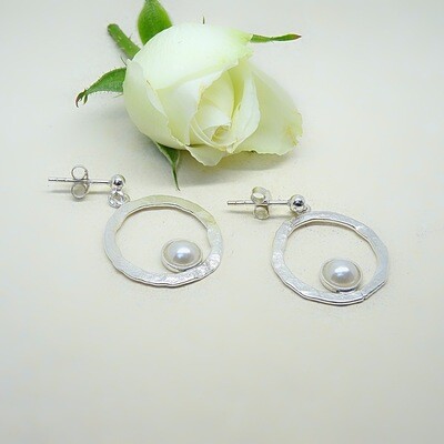 Silver earrings - Freshwater pearl