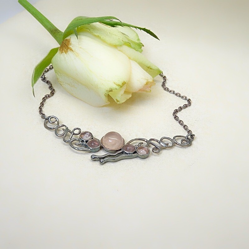 Silver pendant - Pink quartz