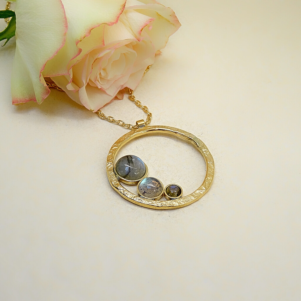 Gold plated silver pendant - Labradorite stones